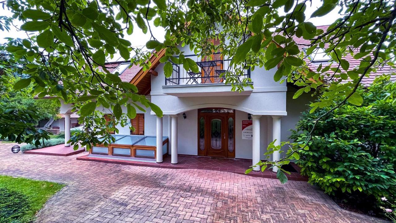 Dreiszker Apartmanház Ólmod Kültér fotó